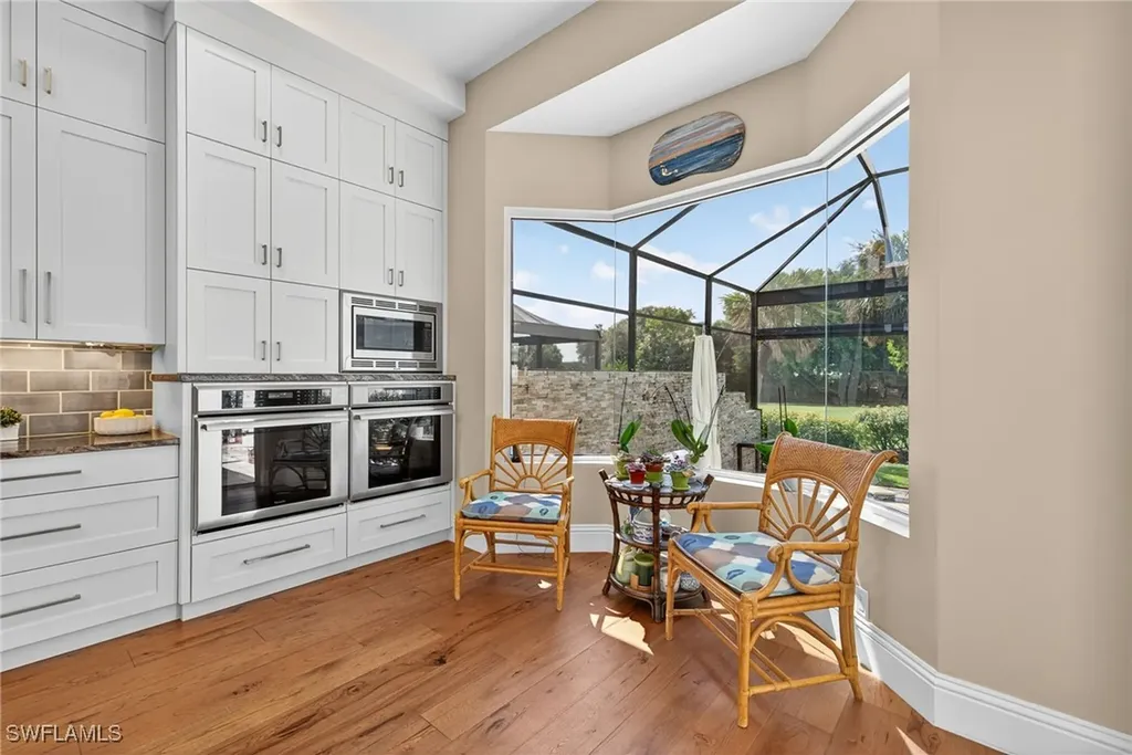 3876 Clipper Cove Drive Naples FL 34112