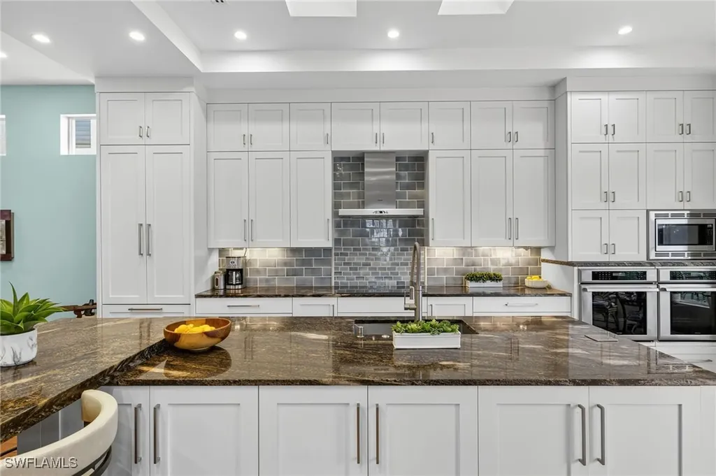 3876 Clipper Cove Drive Naples FL 34112