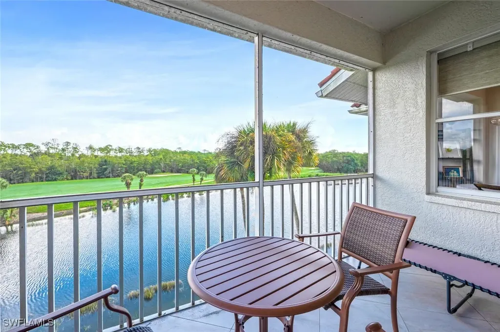 8505 Naples Heritage Drive Naples FL 34112