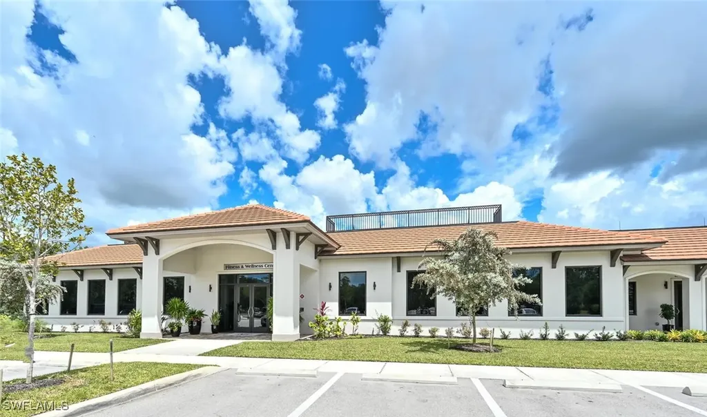 8505 Naples Heritage Drive Naples FL 34112