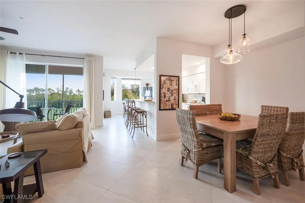 8505 Naples Heritage Drive Naples FL 34112