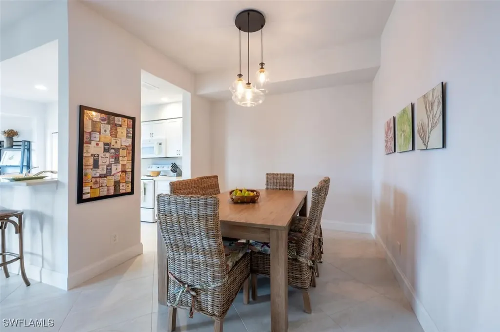 8505 Naples Heritage Drive Naples FL 34112