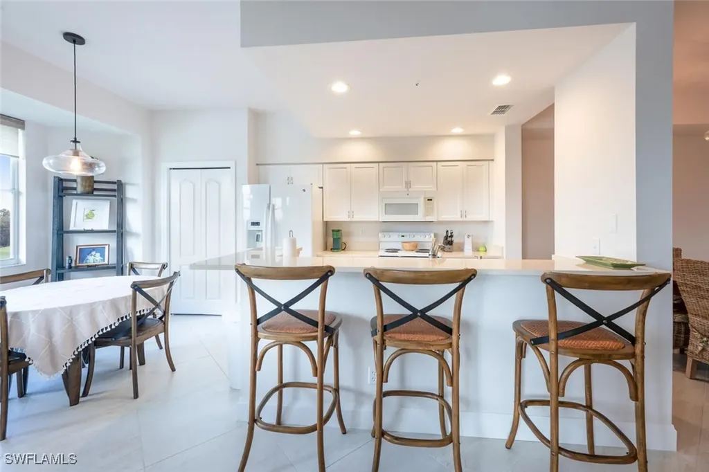 8505 Naples Heritage Drive Naples FL 34112