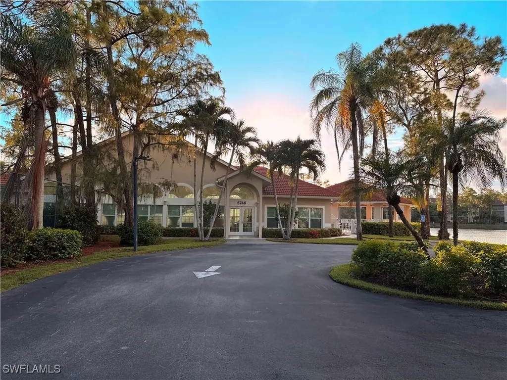 5708 Deauville Circle Naples FL 34112