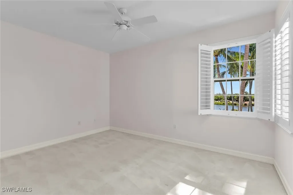 1294 Rialto Way Naples FL 34114