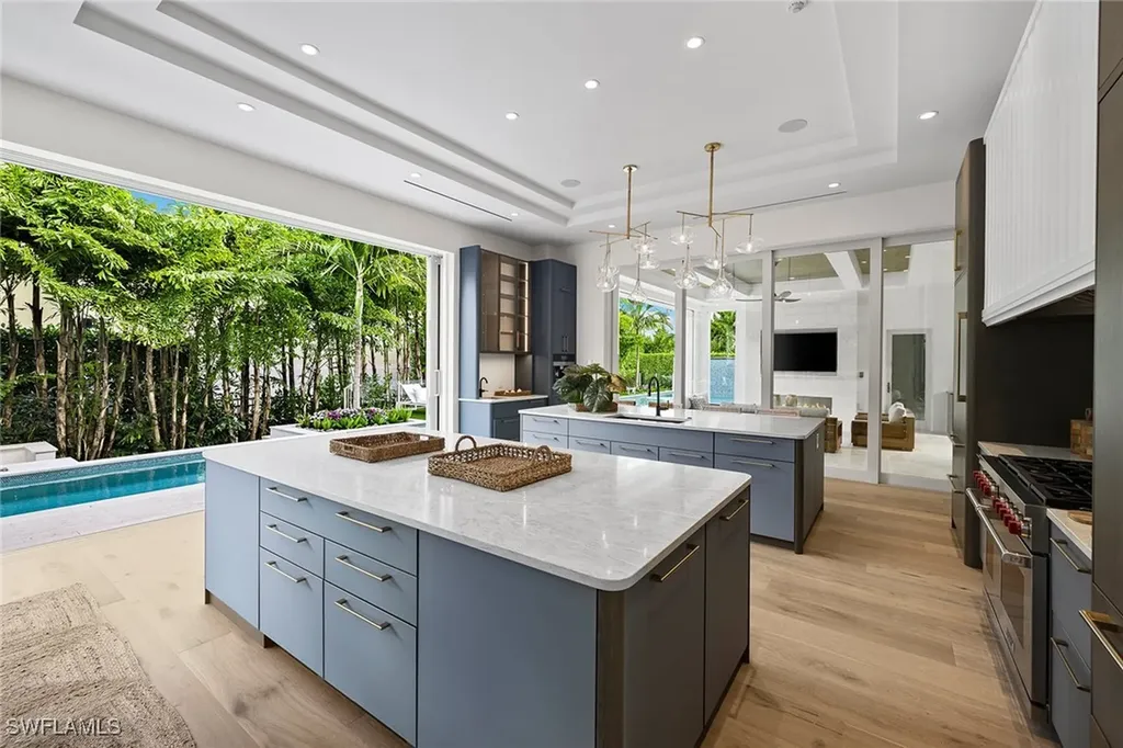 2131 Marina Drive Naples FL 34102