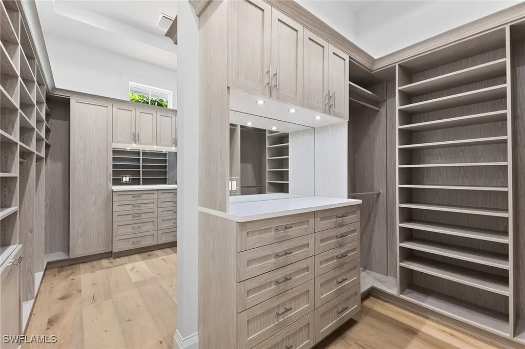 2131 Marina Drive Naples FL 34102