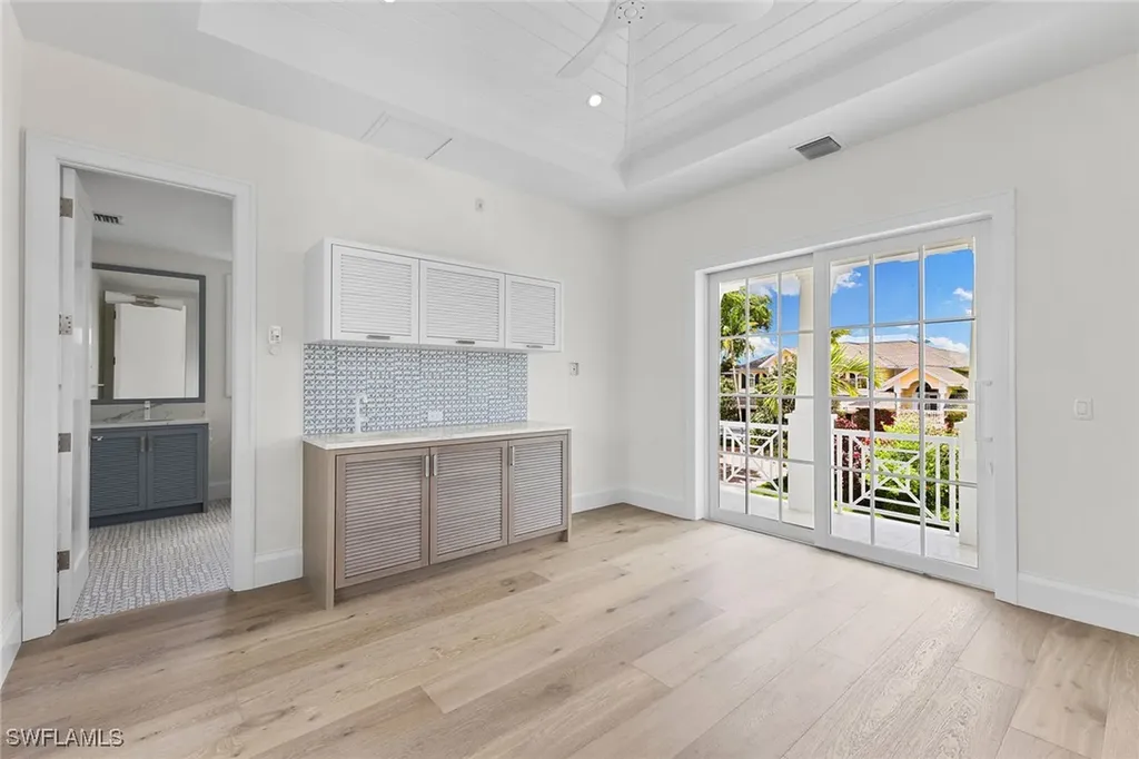 2131 Marina Drive Naples FL 34102