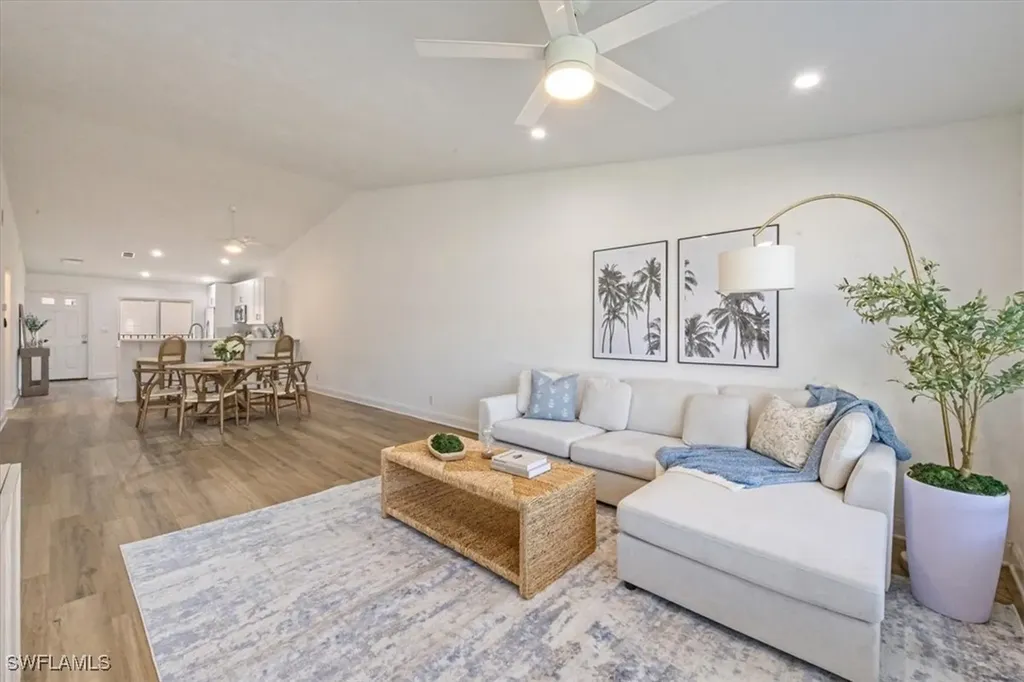 3430 Frosty Way Naples FL 34112
