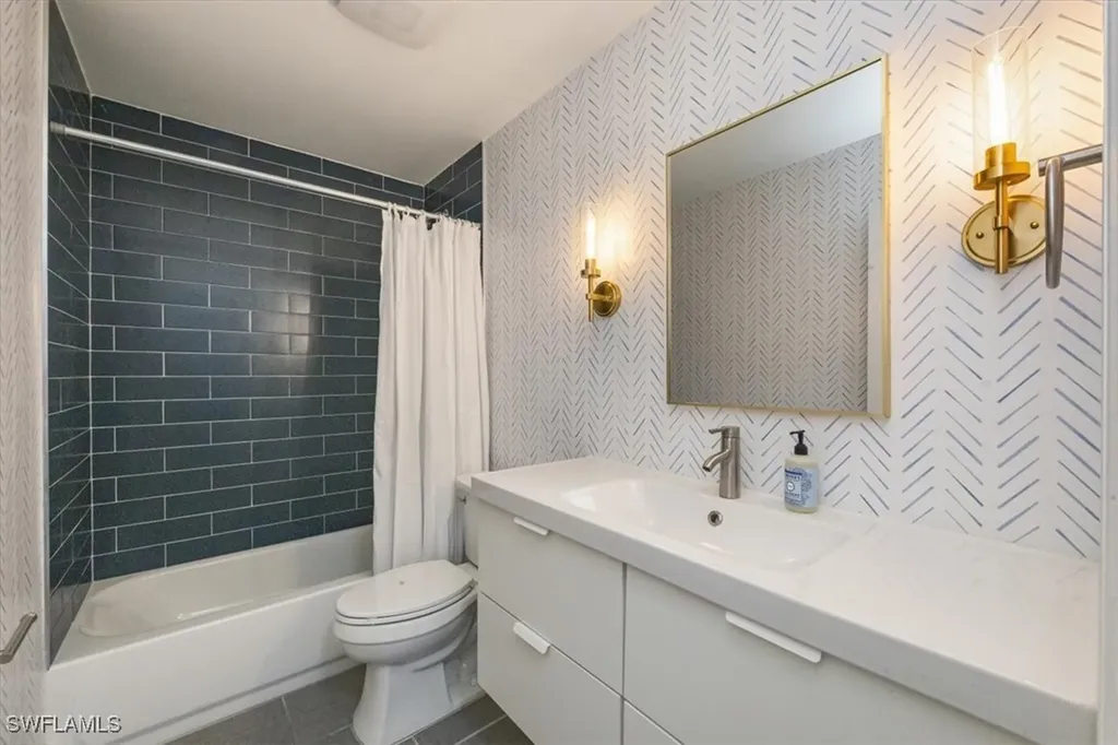 3430 Frosty Way Naples FL 34112