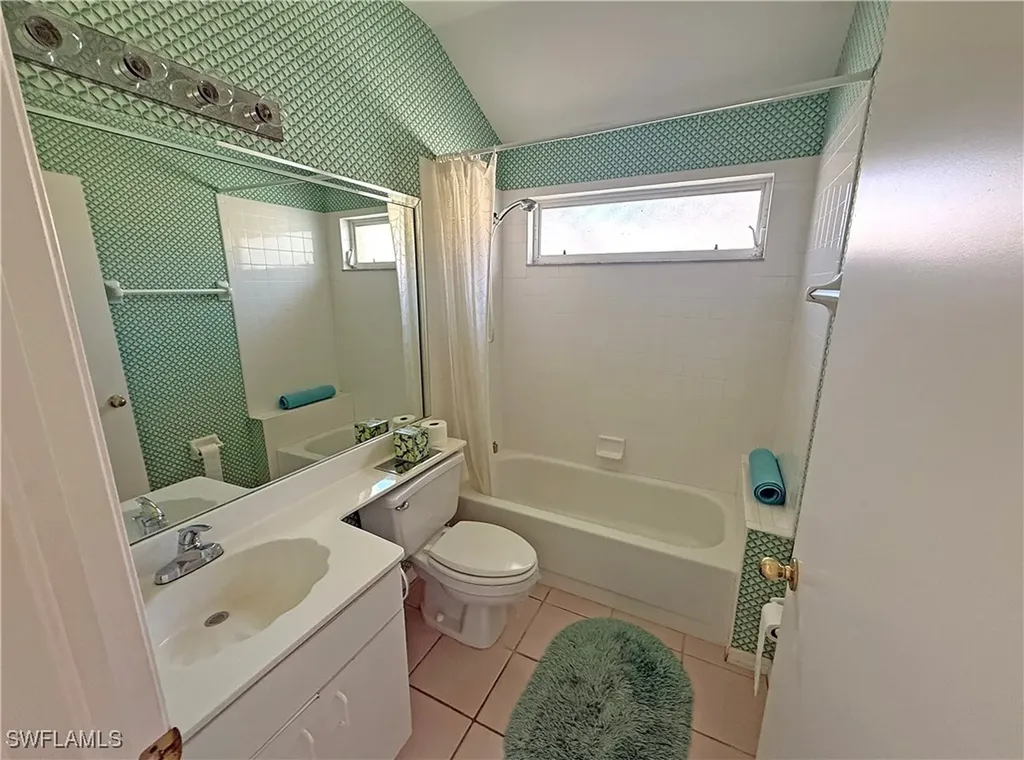 1279 Naples Lake Drive Naples FL 34104