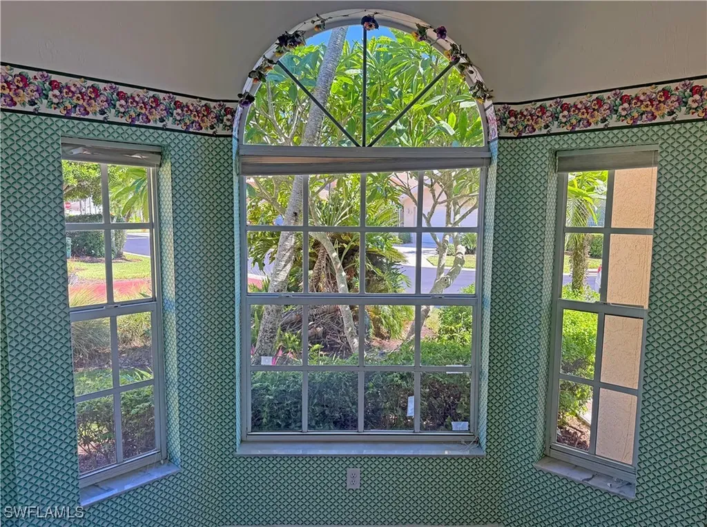 1279 Naples Lake Drive Naples FL 34104