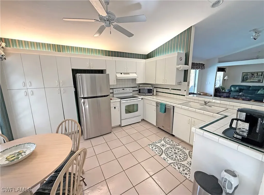 1279 Naples Lake Drive Naples FL 34104