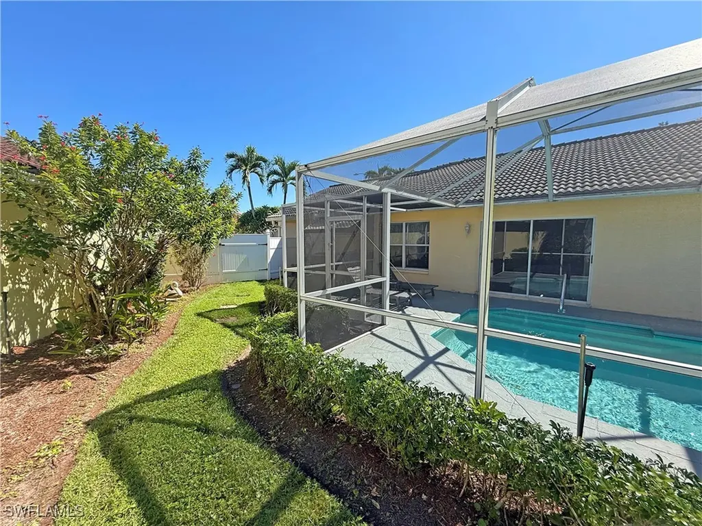 1279 Naples Lake Drive Naples FL 34104