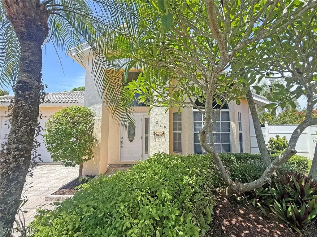 1279 Naples Lake Drive Naples FL 34104