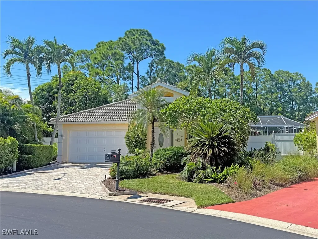 1279 Naples Lake Drive Naples FL 34104