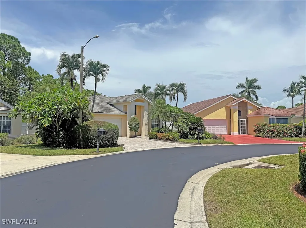 1279 Naples Lake Drive Naples FL 34104