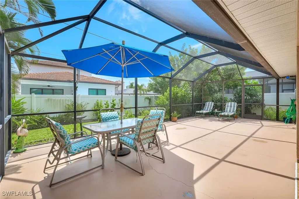 550 94th Avenue N Naples FL 34108