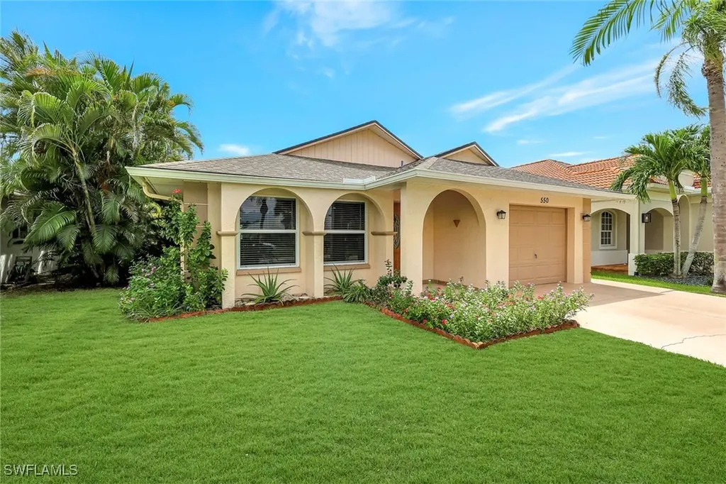 550 94th Avenue N Naples FL 34108