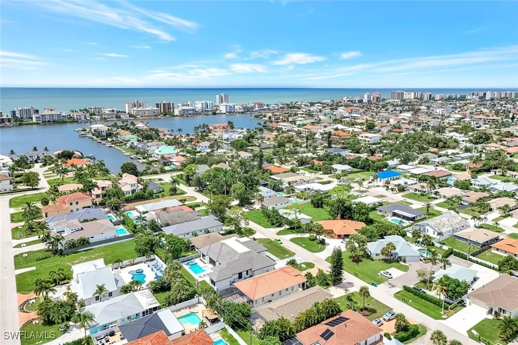 550 94th Avenue N Naples FL 34108