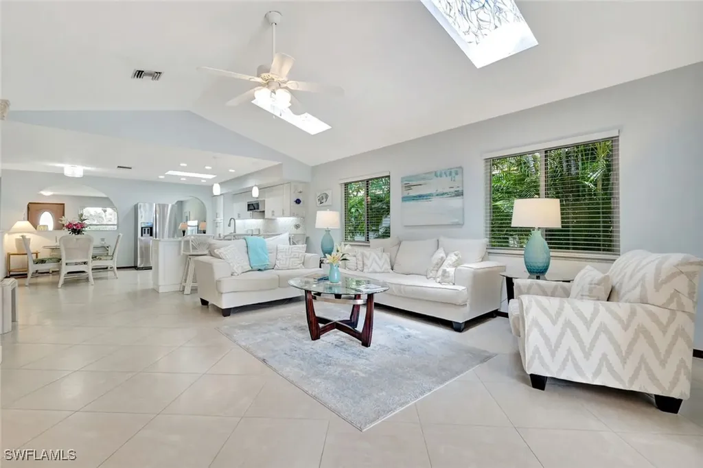 550 94th Avenue N Naples FL 34108
