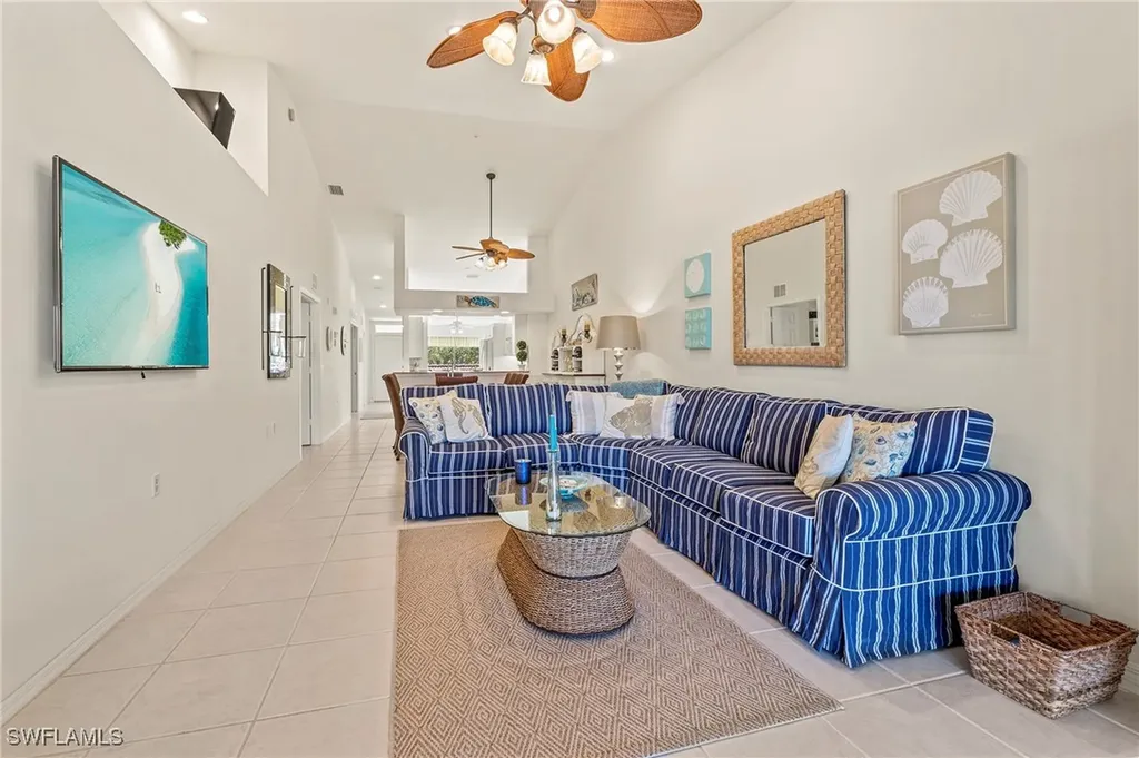 2381 Hidden Lake Court Naples FL 34112