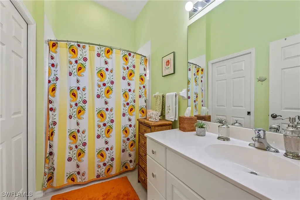 2381 Hidden Lake Court Naples FL 34112