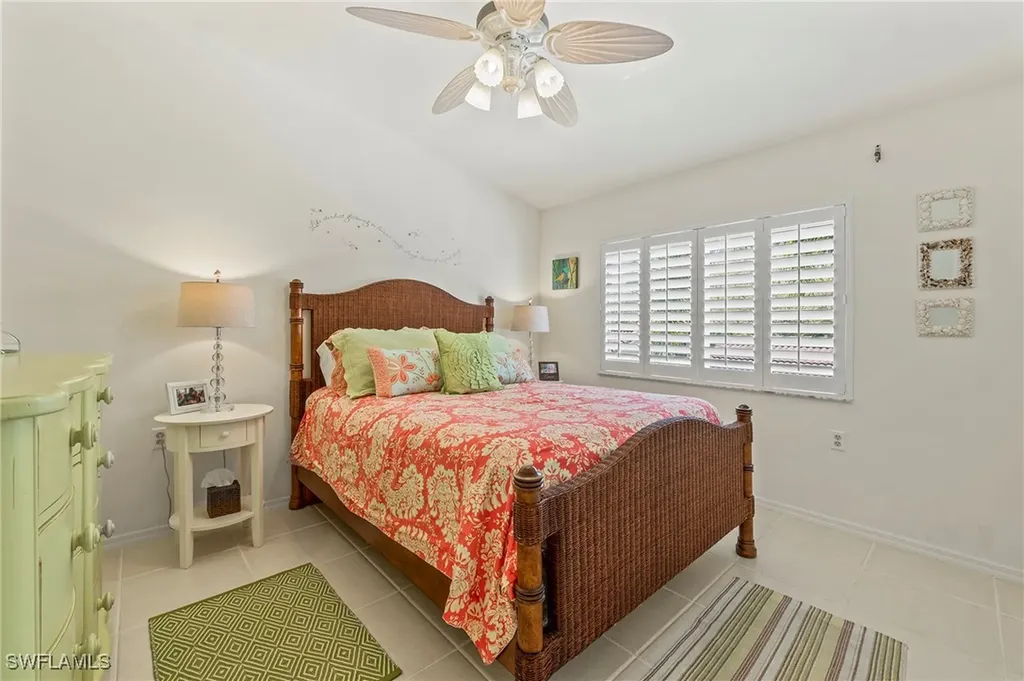 2381 Hidden Lake Court Naples FL 34112