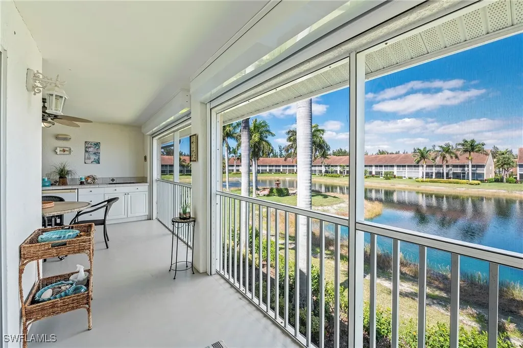 2381 Hidden Lake Court Naples FL 34112
