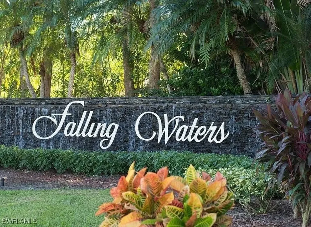 2381 Hidden Lake Court Naples FL 34112