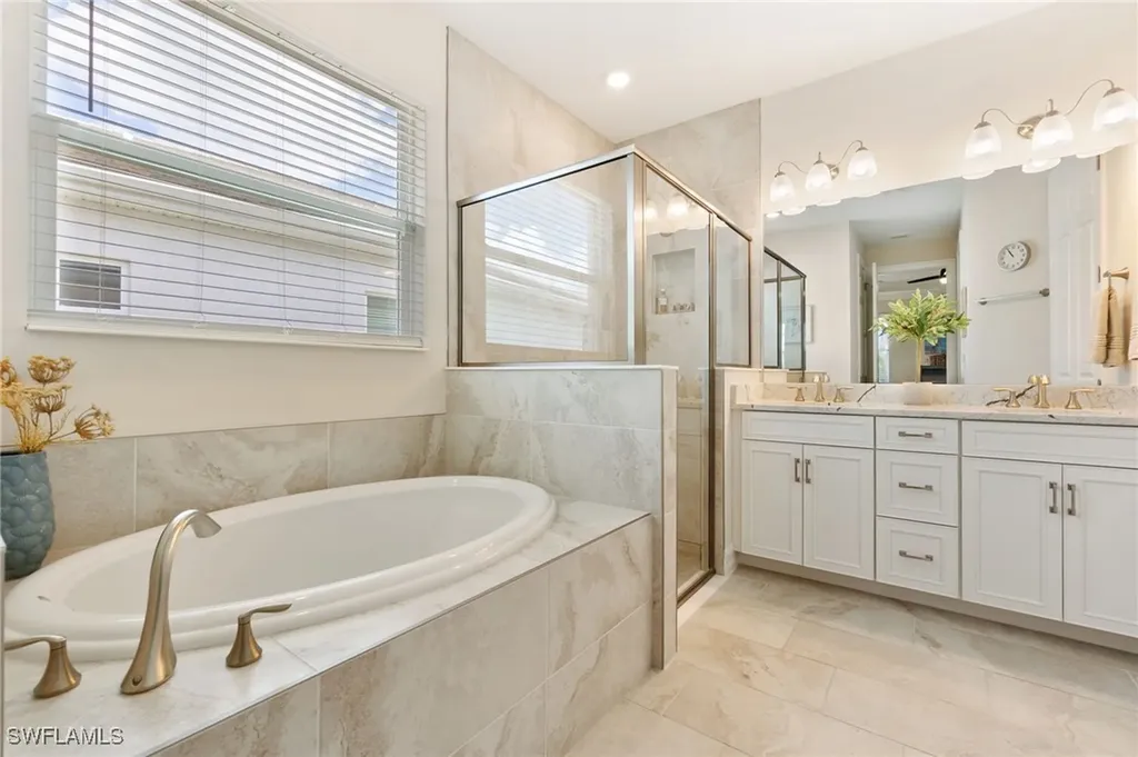 28184 Captiva Shell Loop Bonita Springs FL 34135