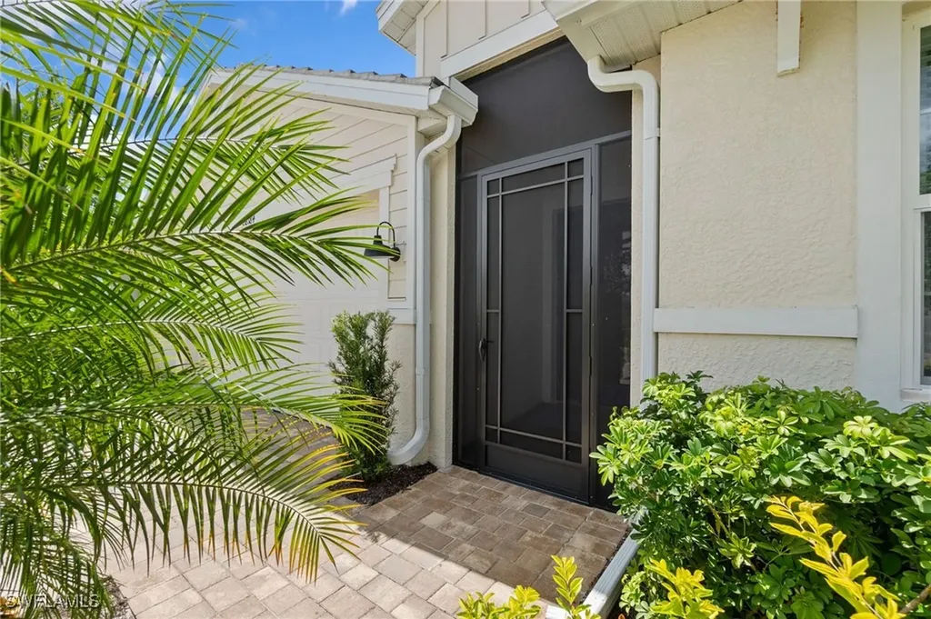 28184 Captiva Shell Loop Bonita Springs FL 34135