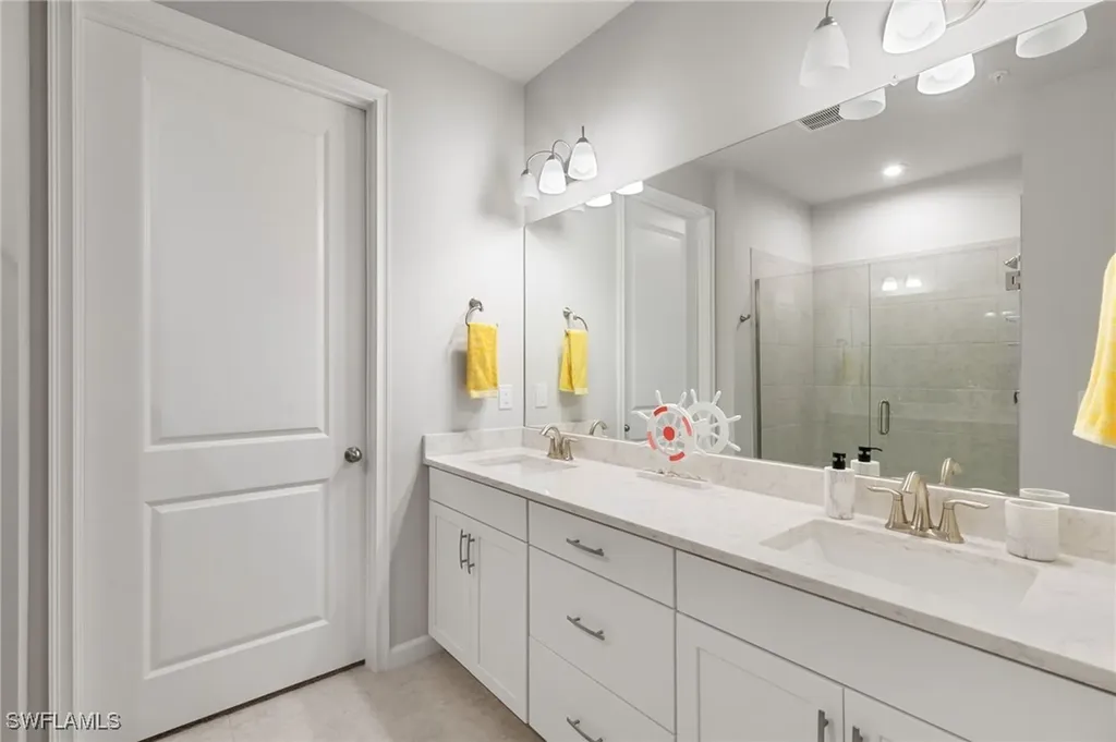 4546 Arboretum Circle Naples FL 34112