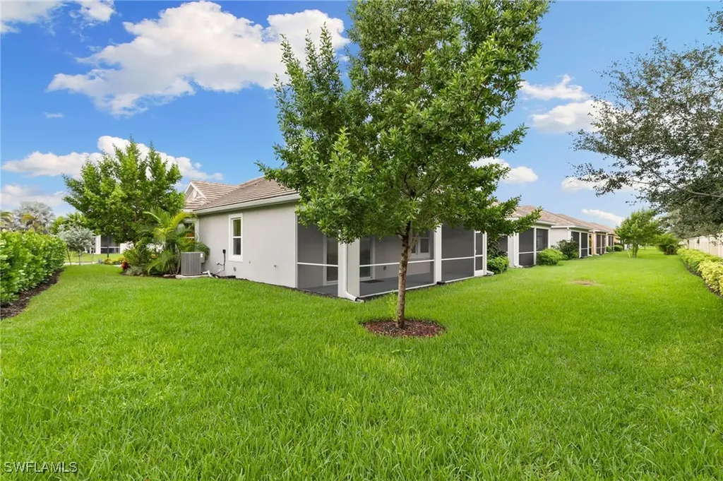 4546 Arboretum Circle Naples FL 34112