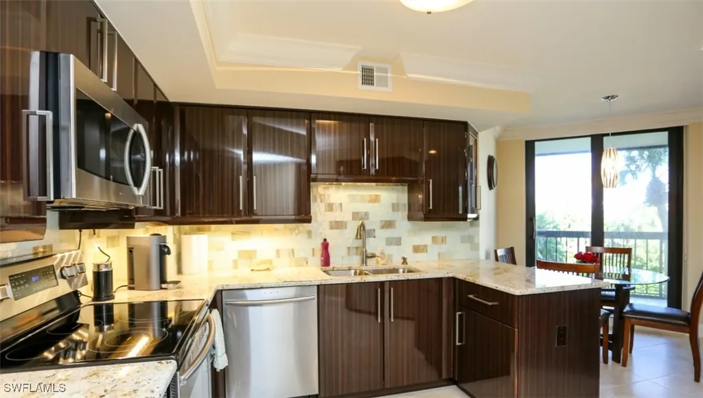 4551 Gulf Shore Boulevard N Naples FL 34103