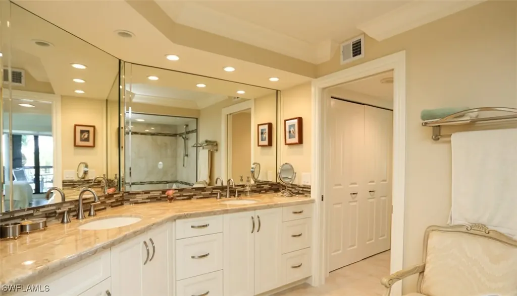 4551 Gulf Shore Boulevard N Naples FL 34103