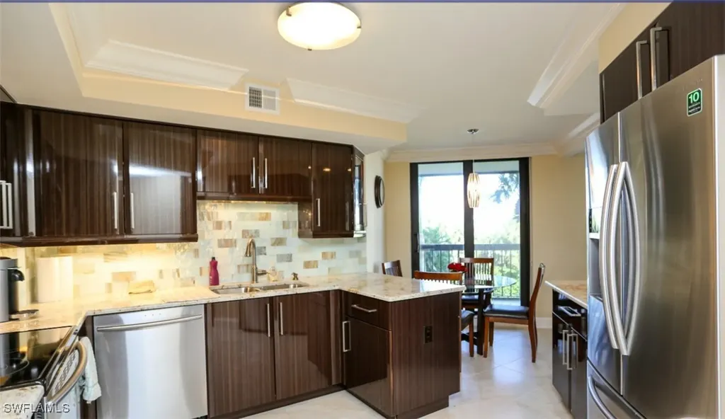 4551 Gulf Shore Boulevard N Naples FL 34103