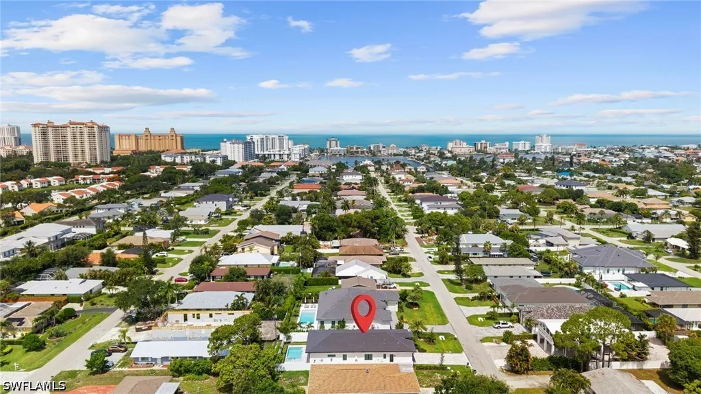 638 93rd Avenue N Naples FL 34108