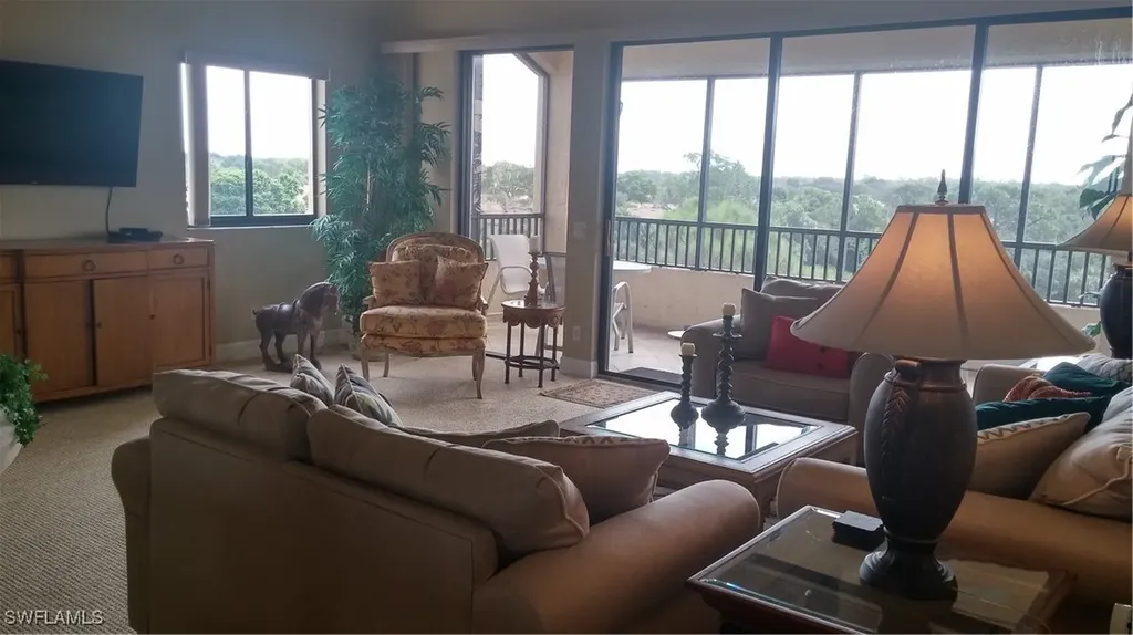 6520 Valen Way Naples FL 34108