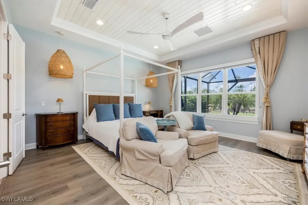 9565 Montelanico Loop Naples FL 34119