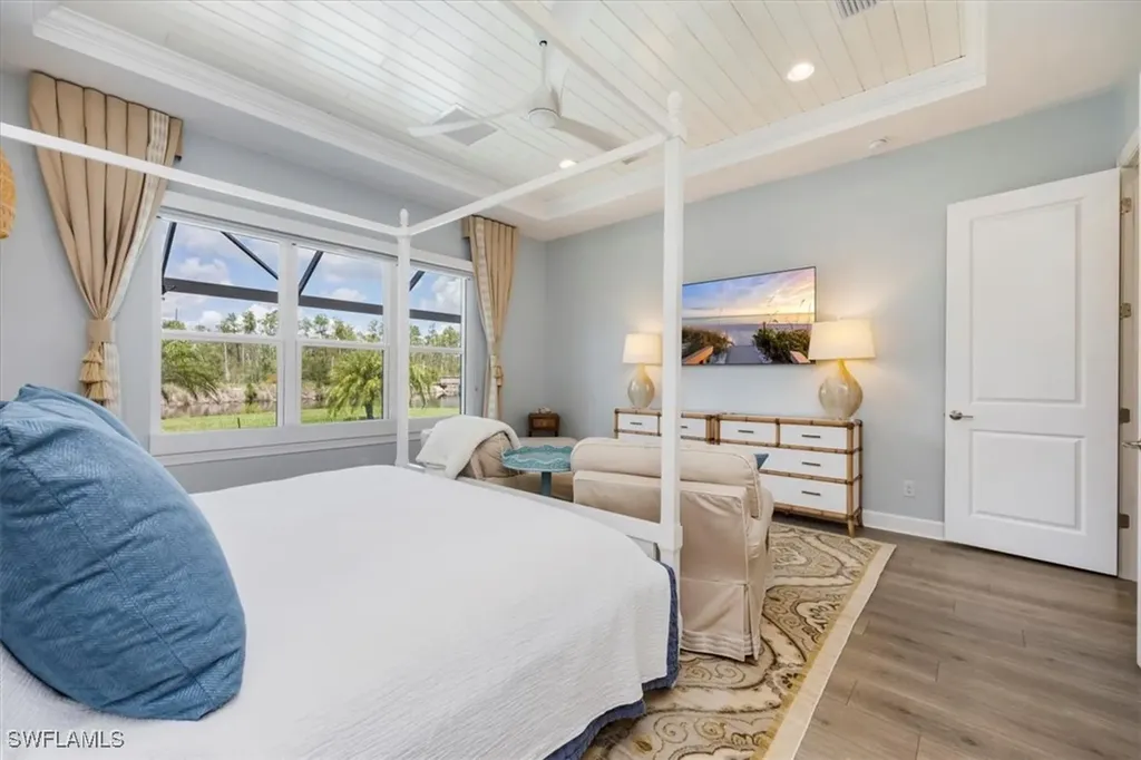 9565 Montelanico Loop Naples FL 34119