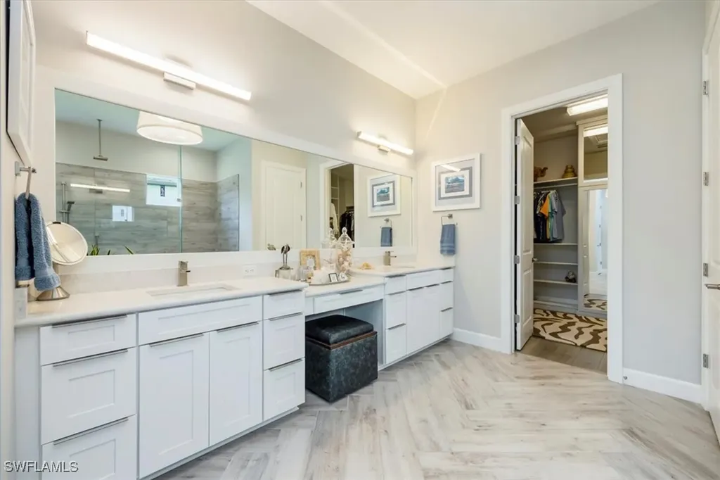 9565 Montelanico Loop Naples FL 34119