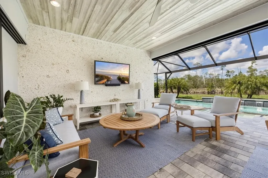 9565 Montelanico Loop Naples FL 34119