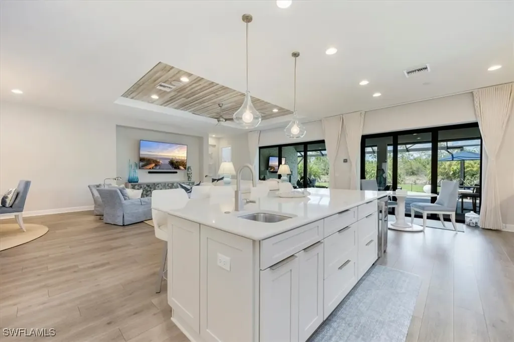 9565 Montelanico Loop Naples FL 34119