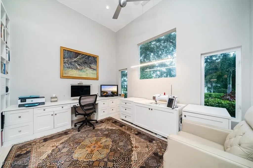 367 5th Avenue N Naples FL 34102