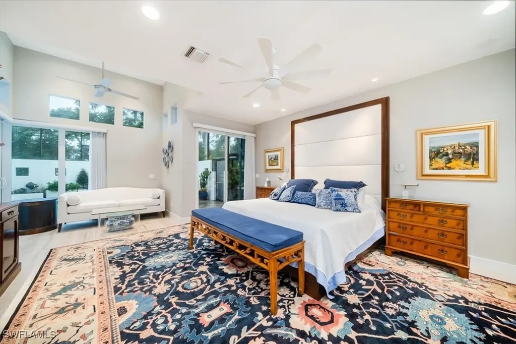 367 5th Avenue N Naples FL 34102