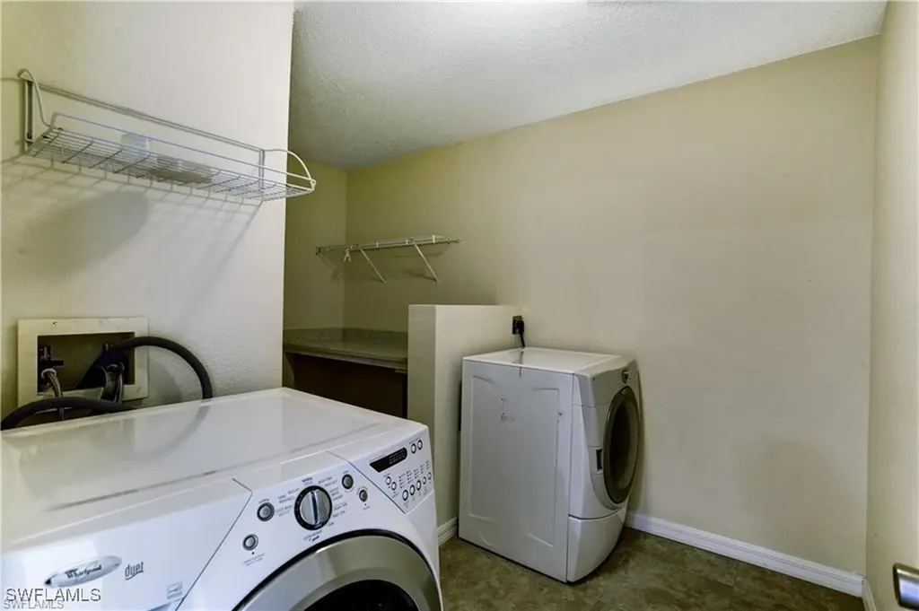 14047 Danpark Loop Fort Myers FL 33912