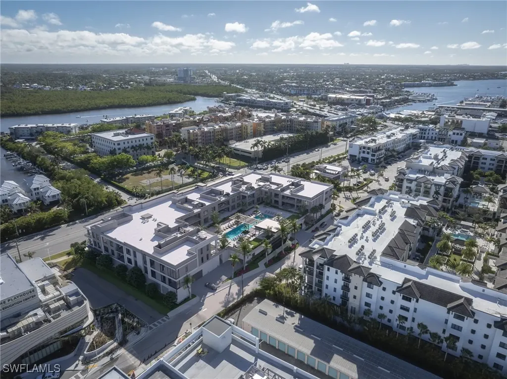 233 12th Street S Naples FL 34102