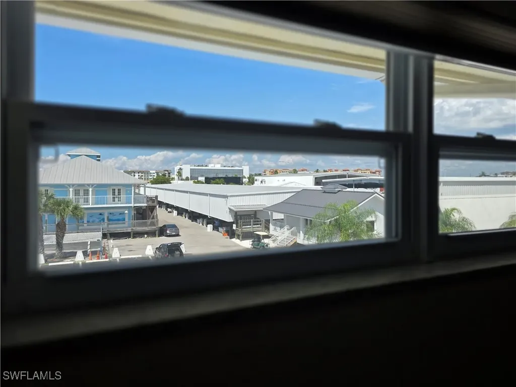 1100 8th Avenue S Naples FL 34102