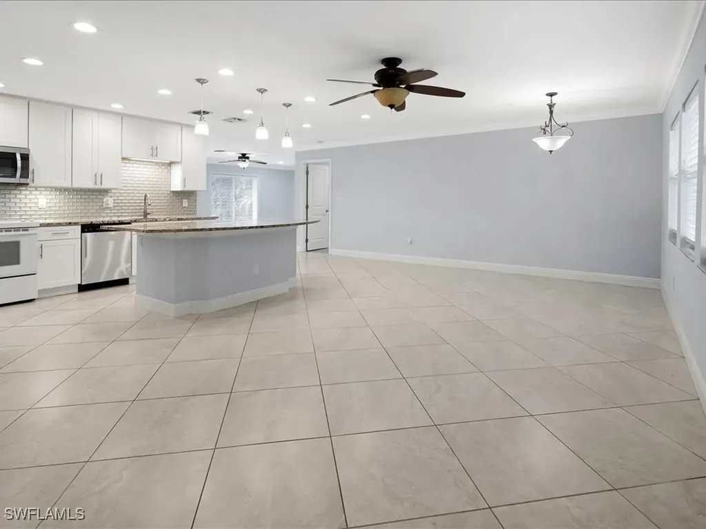 4220 11th Avenue SW Naples FL 34116